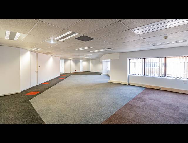 822M² OFFICE TO LET IN PARKTOWN